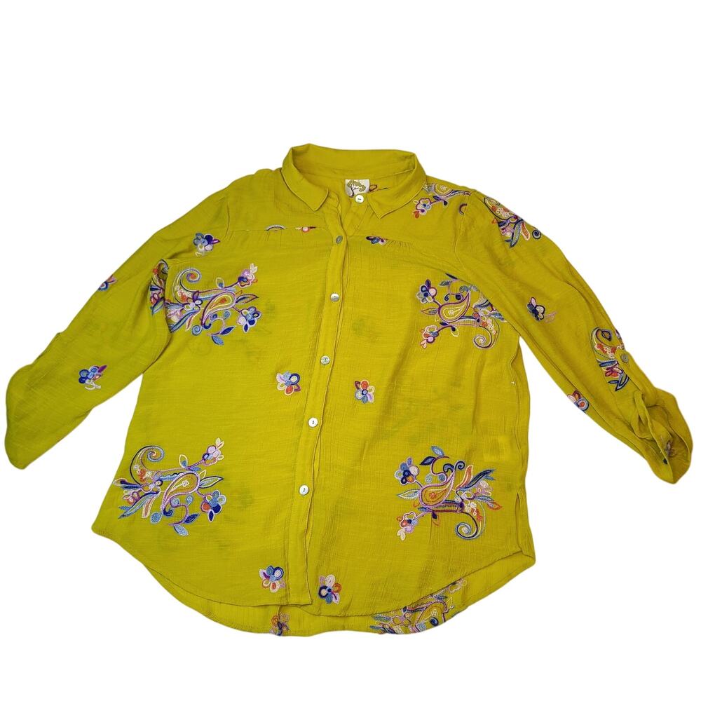 Fig & Flower Women's Boho Light Green Button Up Top Size Large